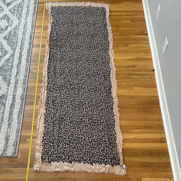 *last chance* Stella & Dot | Leopard Print Scarf & Wrap with Tan Border - Picture 3 of 7
